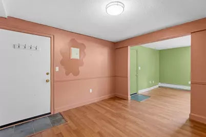 121 English Village Road #103, Manchester, NH 03102 - Photo 5