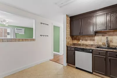 121 English Village Road #103, Manchester, NH 03102 - Photo 11