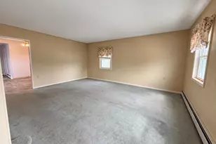 867 4th Ave, Berlin, NH 03570 - Photo 5