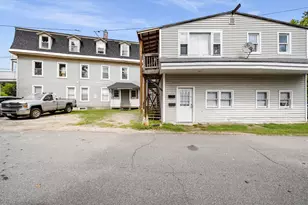 30 Elm St, Whitefield, NH 03598 - Photo 1