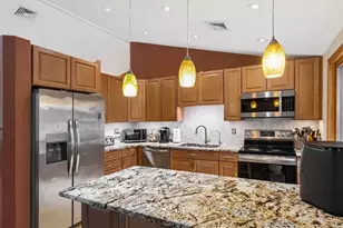 2 Quincy Dr, Derry, NH 03038 - Photo 3