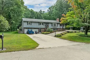 24 Par Ln, Hudson, NH 03051 - Photo 3
