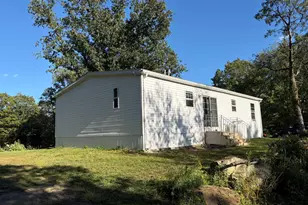 65 Old Chesterfield Rd, Hinsdale, NH 03451 - Photo 3