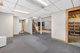205 Coolidge Dr, Portsmouth, NH 03801 - Photo 23