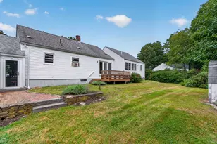 205 Coolidge Dr, Portsmouth, NH 03801 - Photo 25