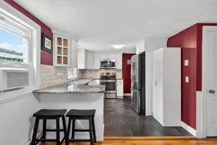 205 Coolidge Dr, Portsmouth, NH 03801 - Photo 9