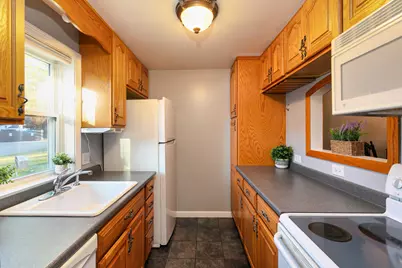 18 Modena Drive, Concord, NH 03303 - Photo 3