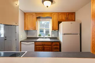18 Modena Dr, Concord, NH 03303 - Photo 5