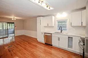 106 Donald Dr, Goffstown, NH 03045 - Photo 5