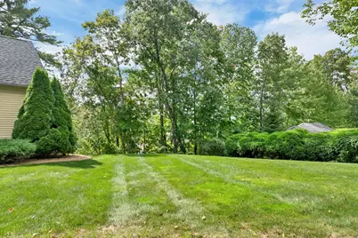 7 Virginia Court, Hooksett, NH 03106 - Photo 13