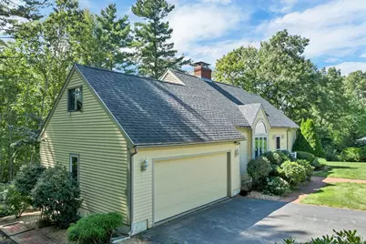 7 Virginia Court, Hooksett, NH 03106 - Photo 3