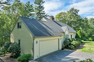 7 Virginia Ct, Hooksett, NH 03106 - Photo 3