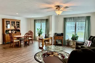 14 Flamingo Dr, Concord, NH 03033 - Photo 7