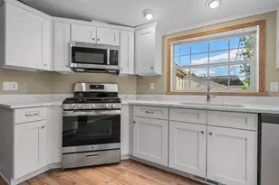 17 Heritage Way, Manchester, NH 03104 - Photo 7