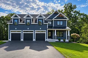 33 Signature Dr, Exeter, NH 03825 - Photo 1