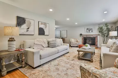 5 Meredith Drive, Nashua, NH 03063 - Photo 9