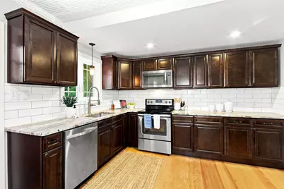 280 Wilkins Street, Bedford, NH 03110 - Photo 11
