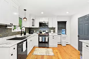 280 Wilkins St, Bedford, NH 03110 - Photo 21