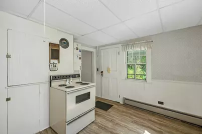 125-127 Center Street, Wolfeboro, NH 03894 - Photo 13