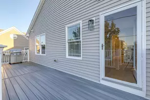 562 Nashua St, Seabrook, NH 03874 - Photo 45