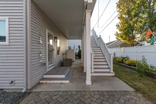 562 Nashua St, Seabrook, NH 03874 - Photo 47