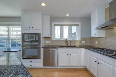 562 Nashua Street, Seabrook, NH 03874 - Photo 7