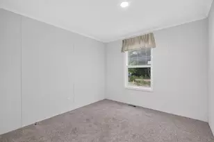 9 Loring Ave, Farmington, NH 03835 - Photo 19