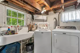 289 Pleasant St, Concord, NH 03301 - Photo 35