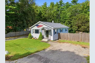 3 Lakeview Avenue, Sandown, NH 03873 - Photo 5