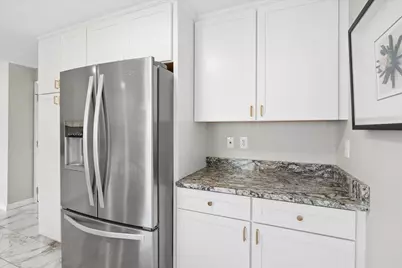 114 Hawthorne Village Road, Nashua, NH 03062 - Photo 5