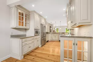 1 Peninsula Dr, Stratham, NH 03885 - Photo 11