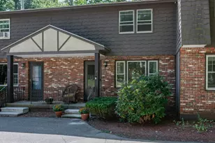 7 Midridge Cir, Londonderry, NH 03053 - Photo 1