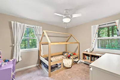 35 Pelham Road, Hudson, NH 03051 - Photo 17