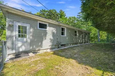 35 Pelham Road, Hudson, NH 03051 - Photo 25