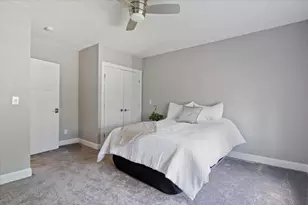 24 Red Barn Dr, Dover, NH 03820 - Photo 29