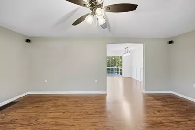 71 Jefferson Drive, Hillsboro, NH 03244 - Photo 13