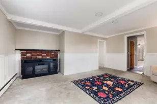 22 Taylor St, Manchester, NH 03103 - Photo 7