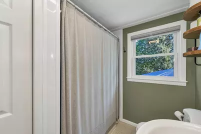 7 Pleasant Street, Merrimack, NH 03054 - Photo 27