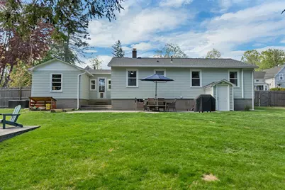 7 Pleasant Street, Merrimack, NH 03054 - Photo 5