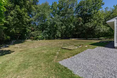 88 Hunt Road, Kingston, NH 03848 - Photo 45