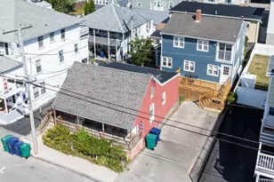 4 H St, Hampton, NH 03842 - Photo 1