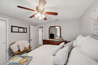 7 Bancroft Road, Londonderry, NH 03053 - Photo 11