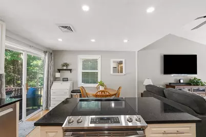 7 Bancroft Road, Londonderry, NH 03053 - Photo 7