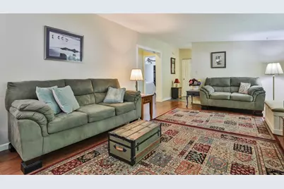 8 Aberdeen Drive, Stratham, NH 03885 - Photo 15