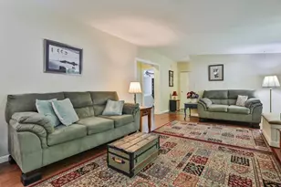 8 Aberdeen Dr, Stratham, NH 03885 - Photo 15