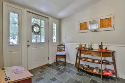 8 Aberdeen Drive, Stratham, NH 03885 - Photo 3