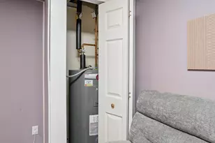 108 Elmwood Dr, Hudson, NH 03051 - Photo 35