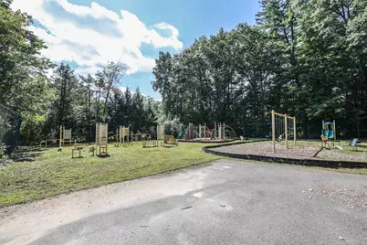105 Coburn Woods Drive, Nashua, NH 03063 - Photo 27