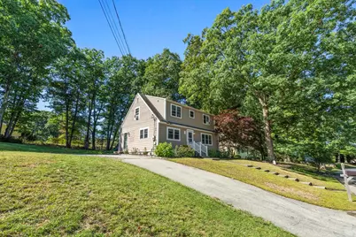 13 Timberline Drive, Nashua, NH 03062 - Photo 1