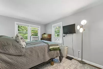 33 Gale Village Road, Newton, NH 03858 - Photo 29